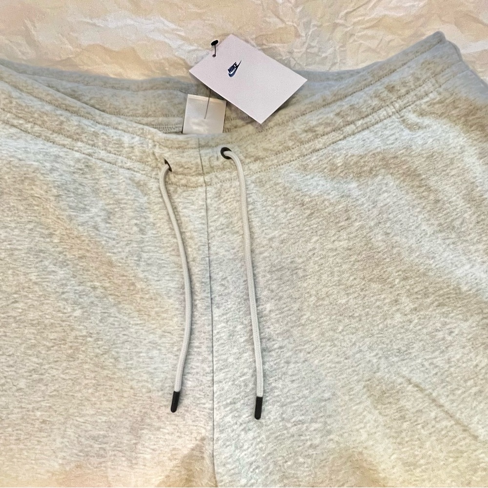 Nike Sportswear Women's Club Fleece Mid-Rise Joggers - Picture 5 of 14